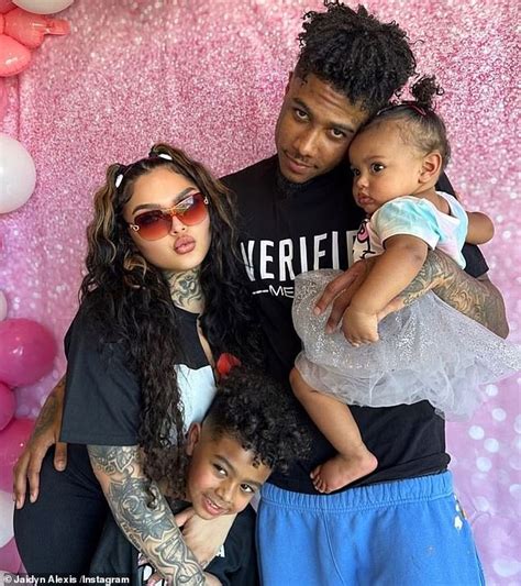 blueface baby nude|Blueface Horrifies Fans With Photo Of His Newborn Babys。